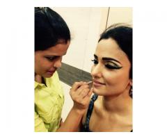 MAKEUP ARTIST JEYA SHREEVARSHINI